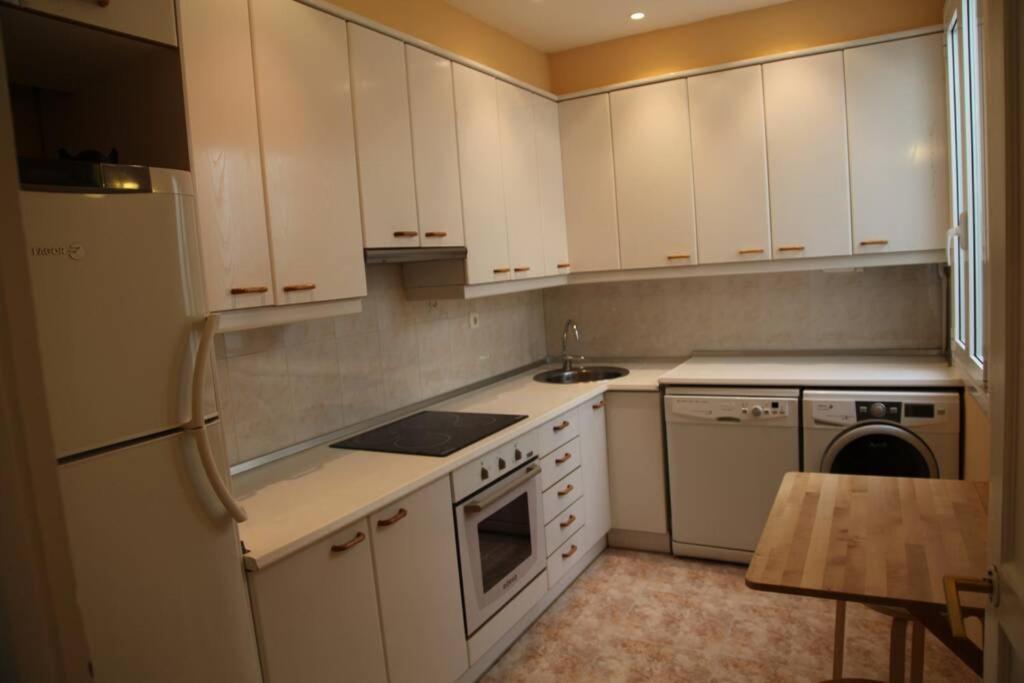 Acogedor Y Coqueto Piso En El Centro De Donosti Apartamento